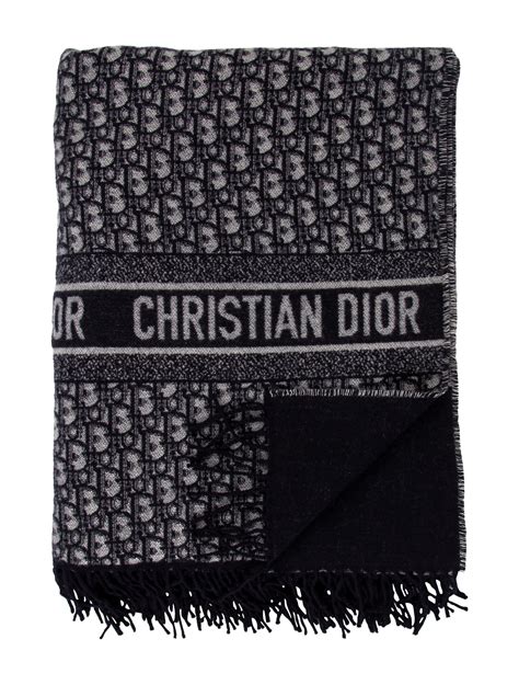 dior blue throw price